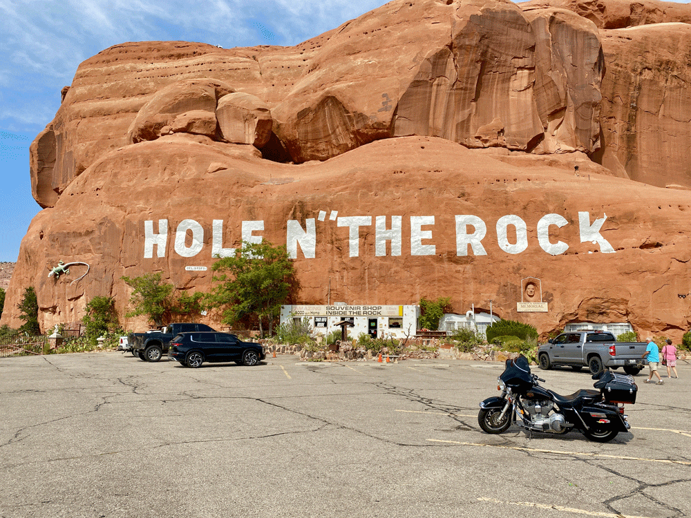 Hole n the Rock Utah