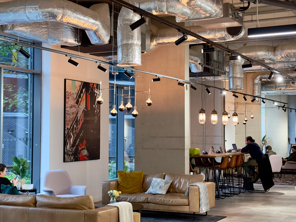 City-Suites-Manchester-Cafe